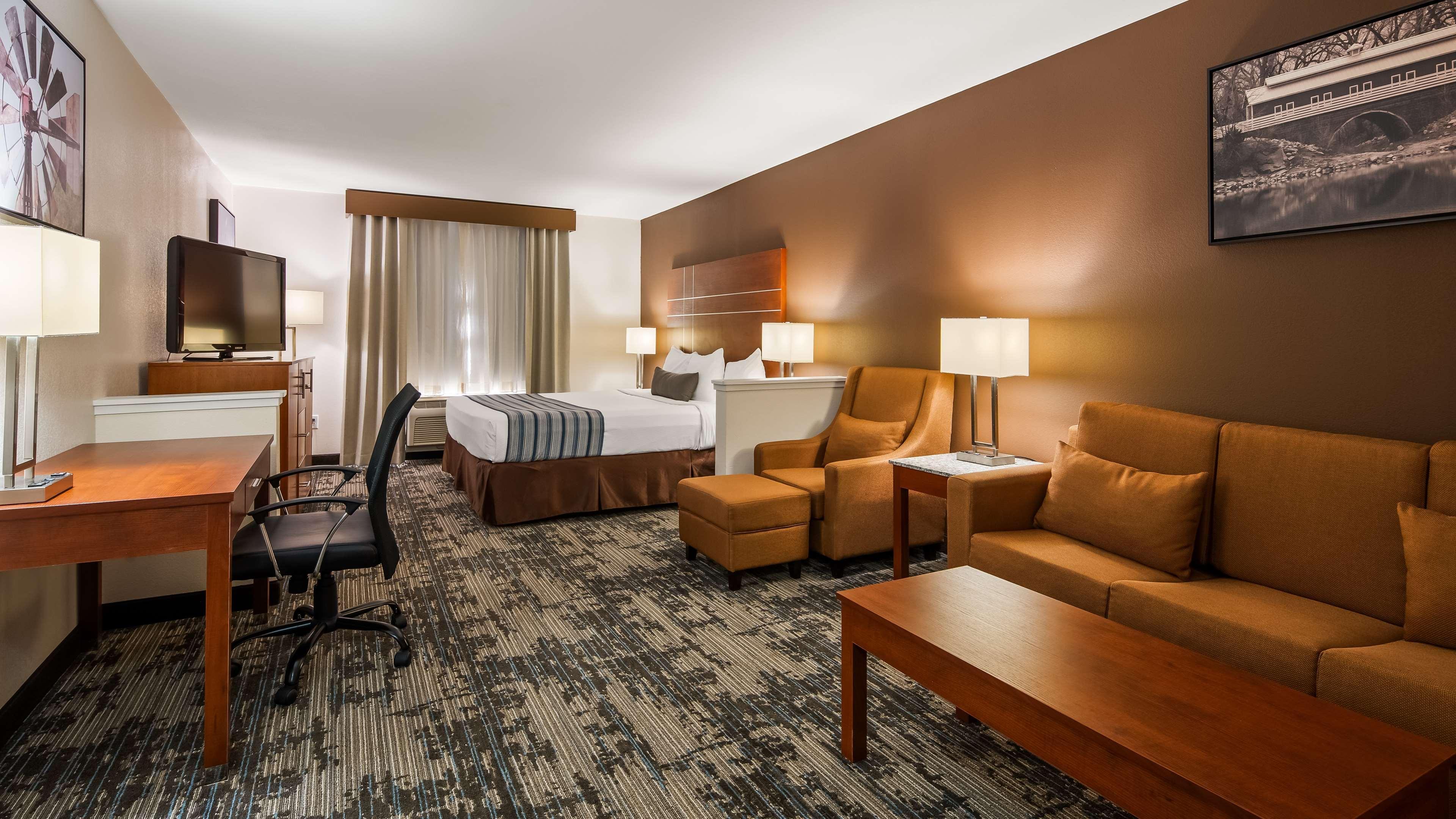 Best Western Plus Wakeeney Inn & Suites Bagian luar foto