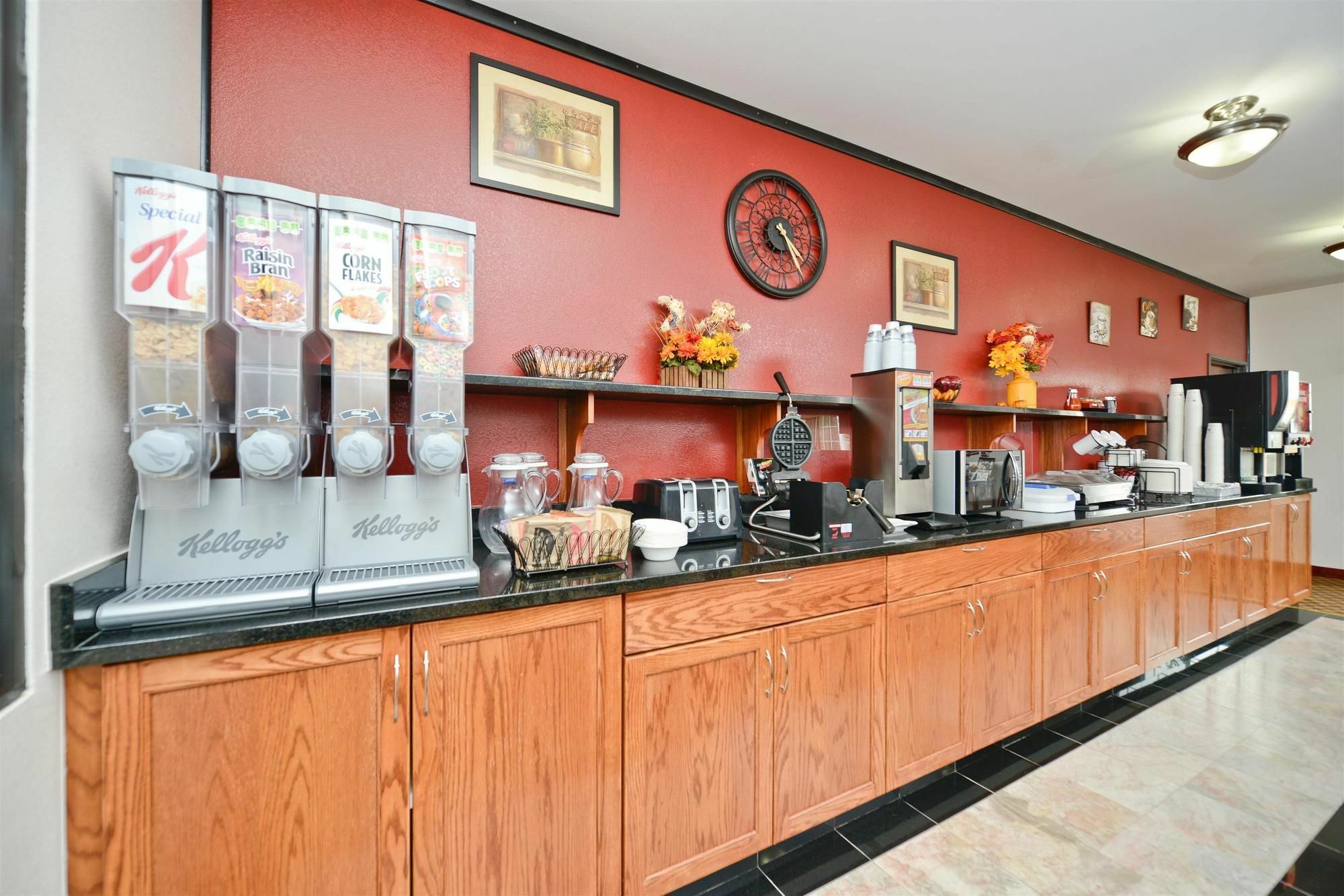 Best Western Plus Wakeeney Inn & Suites Bagian luar foto